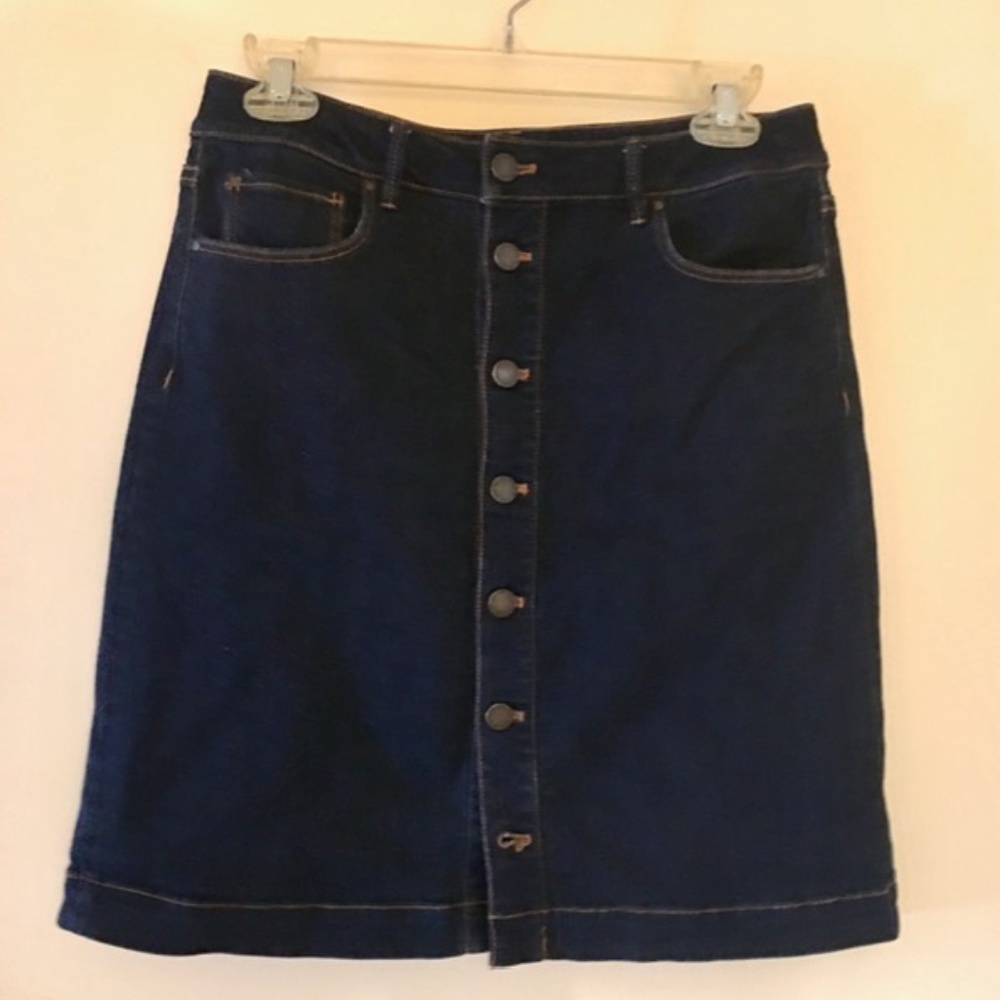 Cute Dark Denim Jean Skirt from Ann Taylor